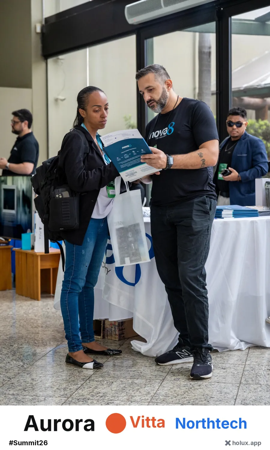 Foto do evento pronta para o feed, com as marcas dos patrocinadores